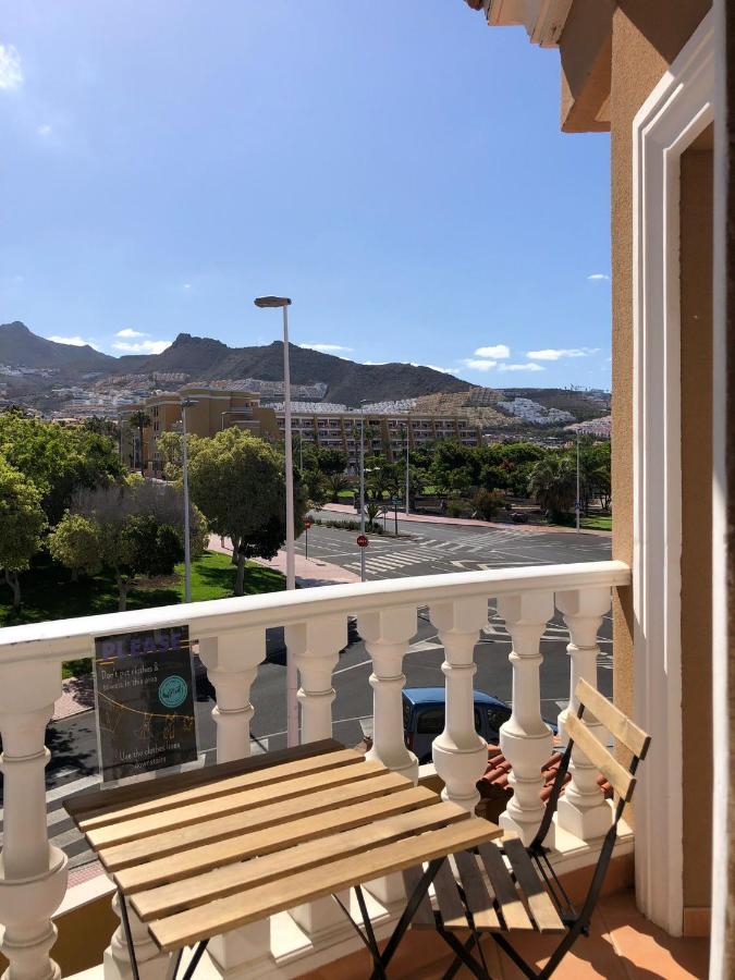 Duque Nest Hostel 아데제 외부 사진