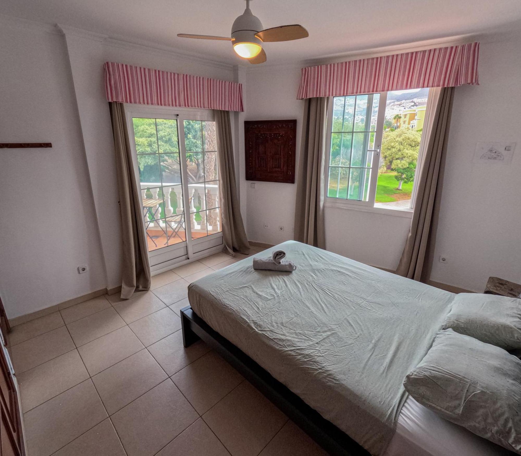 Duque Nest Hostel 아데제 외부 사진
